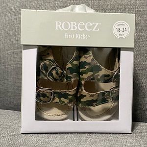 18-24 Month Camo Robeez Sandals